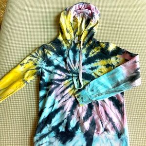 Juniors Tie Die Hoodie
